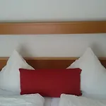 Hotel Winzerhof Brachtendorf Alken