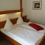 Winzerhof Brachtendorf Алькен