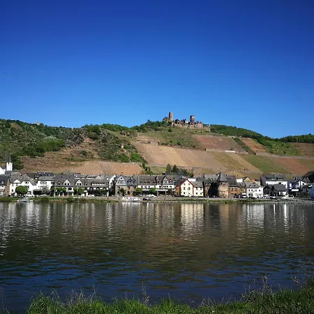 Hotel Winzerhof Brachtendorf Alken