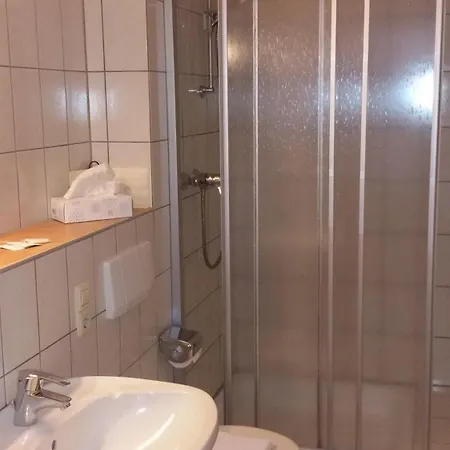 Winzerhof Brachtendorf Hotel