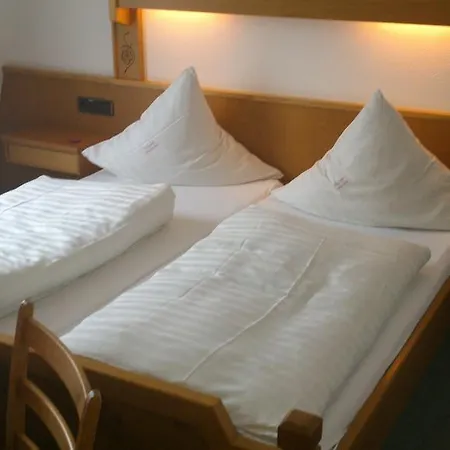 Hotel Winzerhof Brachtendorf