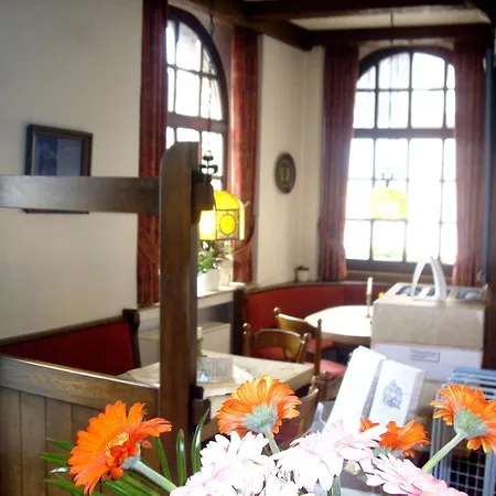 Hotel Winzerhof Brachtendorf 2*