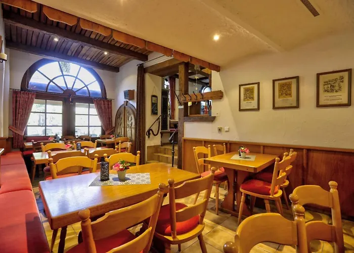 Winzerhof Brachtendorf Hotel