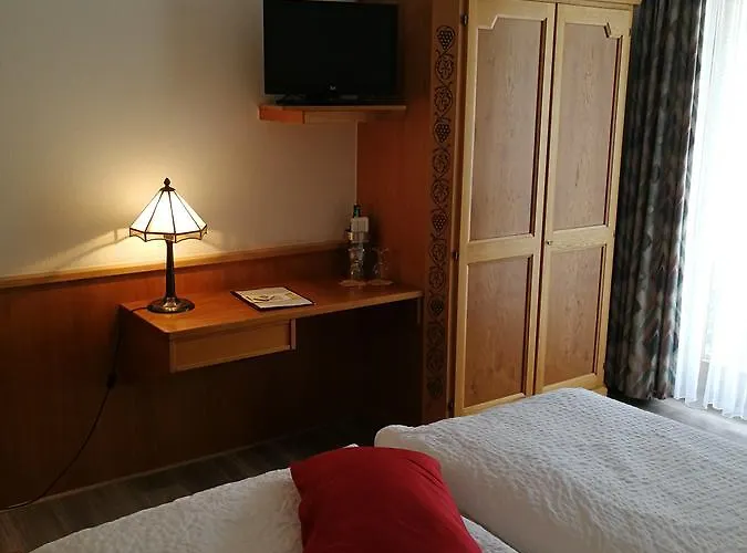 Hotel Winzerhof Brachtendorf