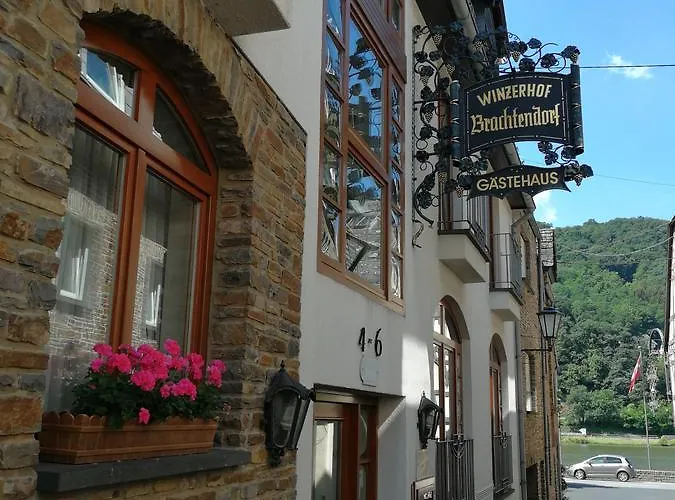 Hotel Winzerhof Brachtendorf Alken