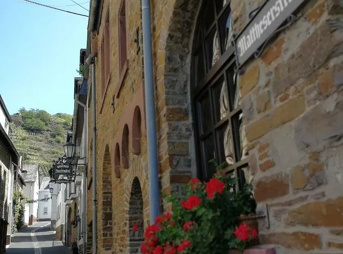 Hotel Winzerhof Brachtendorf Alken